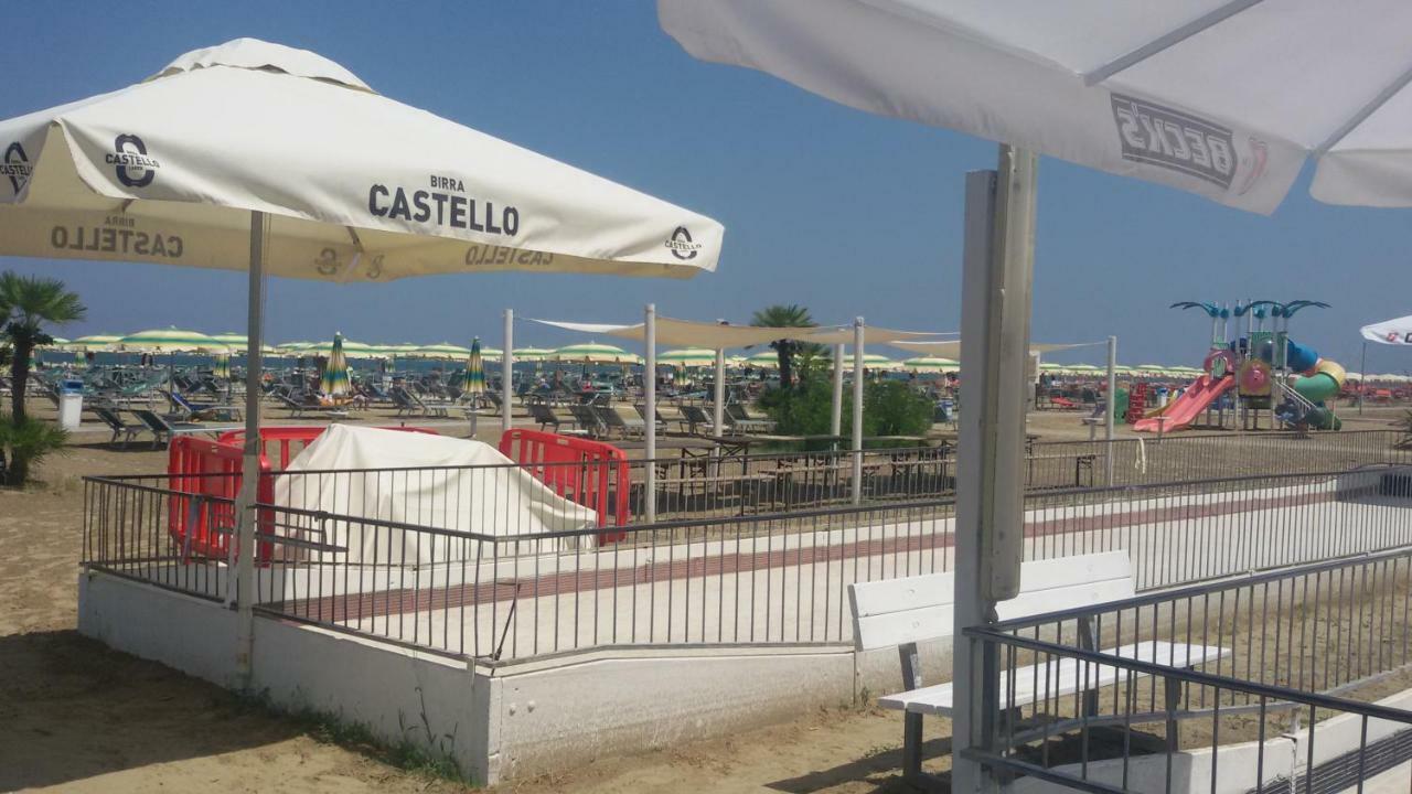 Domus Maris Viserba, Spiagge E Centro A 100 Mt, Promo Maggio Fiera Macfrut, Fieravicola, Expo Dental, Meeting Rimini Extérieur photo